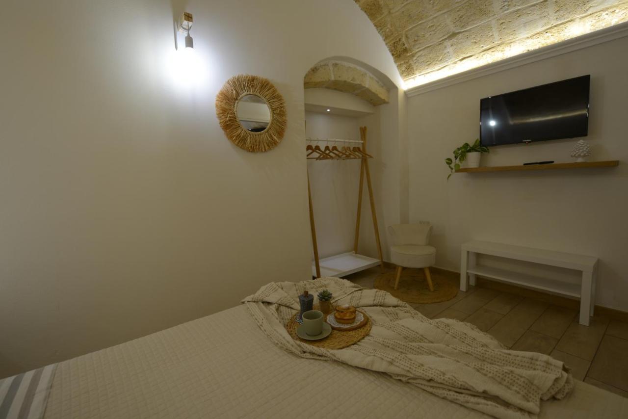 Castrum Casa Vacanza メザーニェ エクステリア 写真